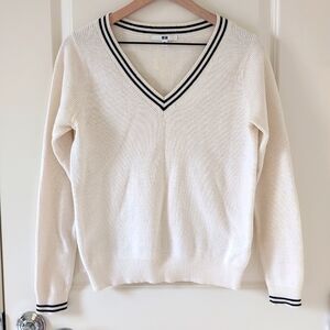 Uniqlo Varsity V neck Sweater Cotton Cashmere Ivory Medium